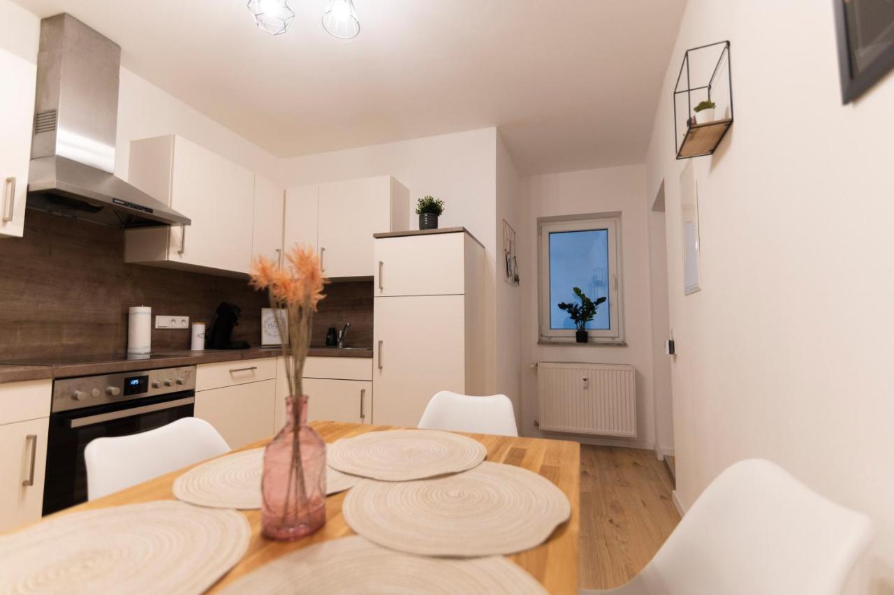Peter Apartments - Premium Wohnung I 95Qm I 3 Schlafzimmer I Grosses Bad I Kueche I Wohnzimmer I Tv Фульда Екстер'єр фото
