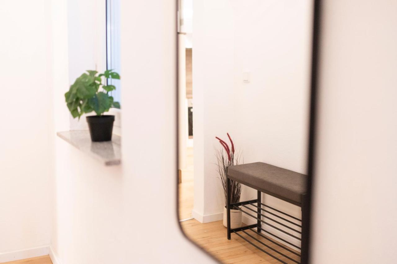 Peter Apartments - Premium Wohnung I 95Qm I 3 Schlafzimmer I Grosses Bad I Kueche I Wohnzimmer I Tv Фульда Екстер'єр фото